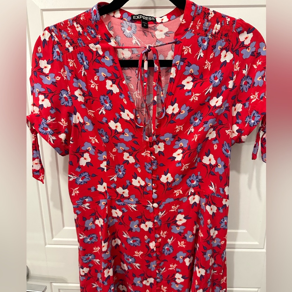 EXPRESS Floral Red Mini dress Size S for women gently used